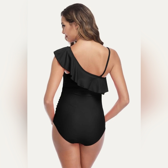 NWT Summer Mae Maternity Black One Piece Swimwear Ruffle One Shouder Size Med - Picture 2 of 7